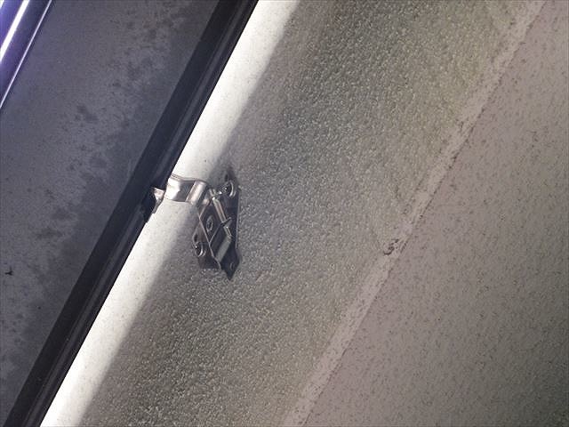 軒樋の支持金具